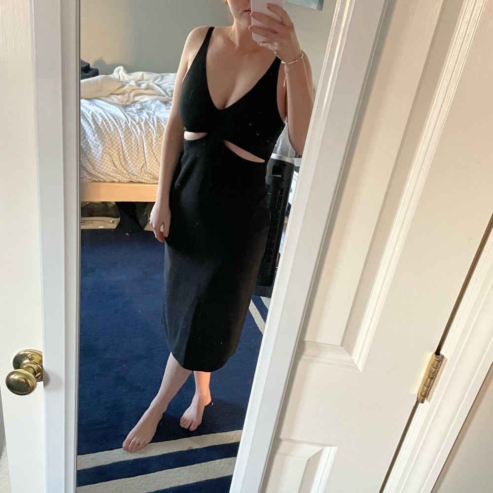 Abercrombie black midi dress